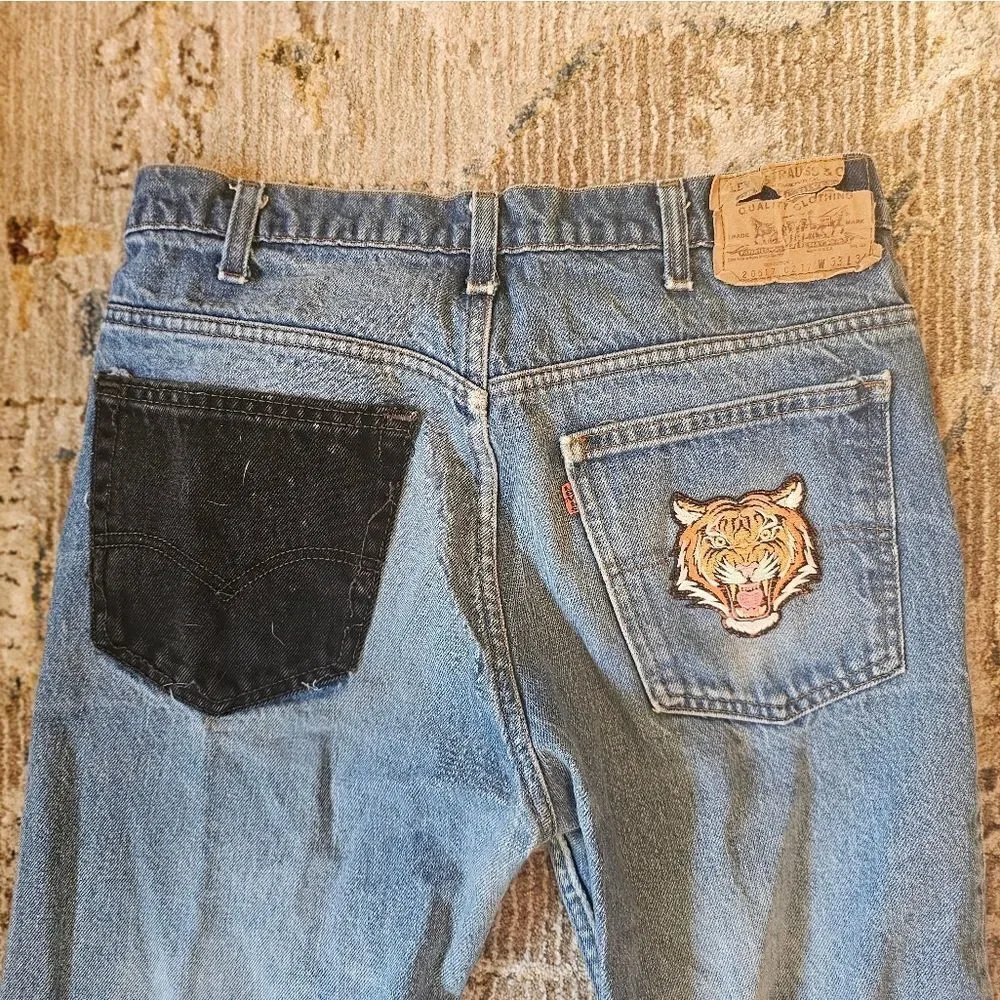 Vintage one of a kind custom Levi's. Sz 33